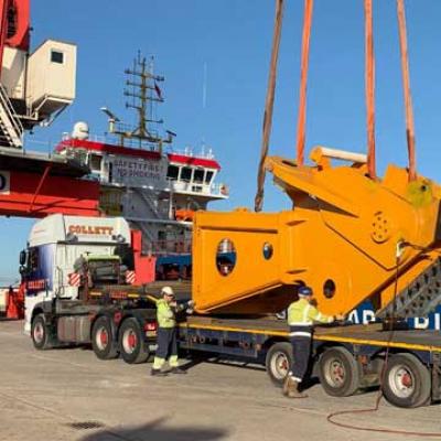 Delivering the World's Largest Crane